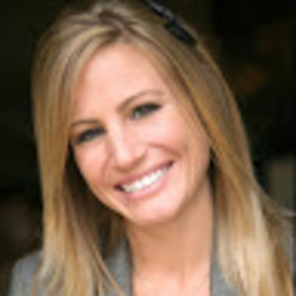 Meet your Posher, Jennifer - Picture 1 of 1